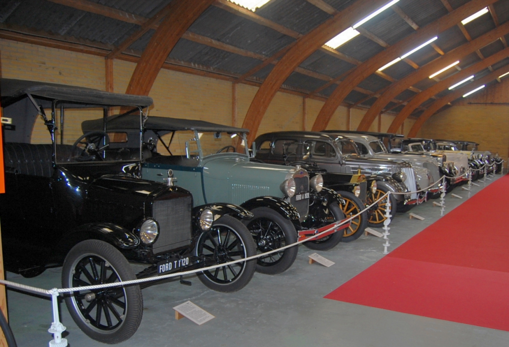 LMC-TEC-klubben-på-Gjern-bilmuseum